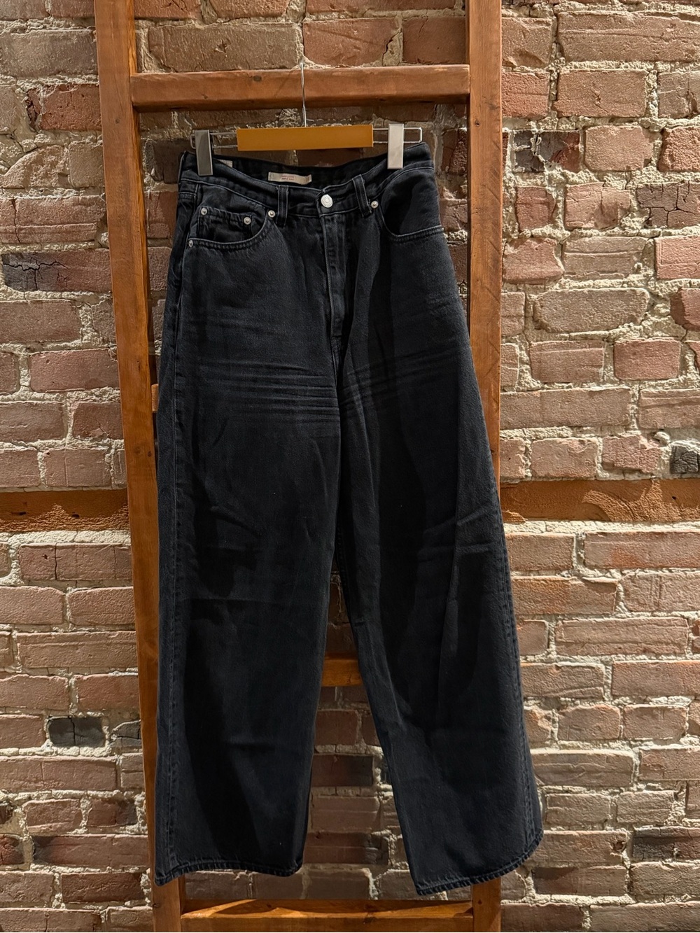 Levi’s High Loose (size 27)